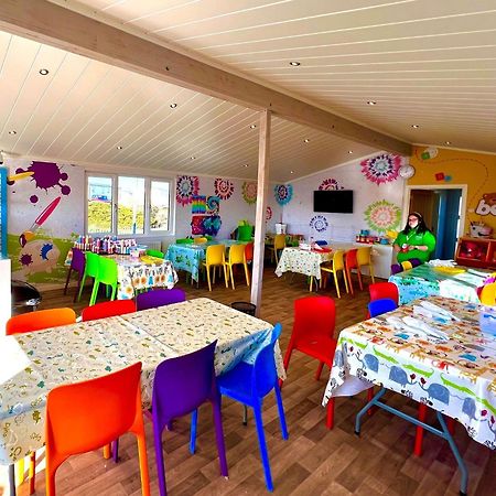 Adelfas Villa Scarborough Eksteriør billede
