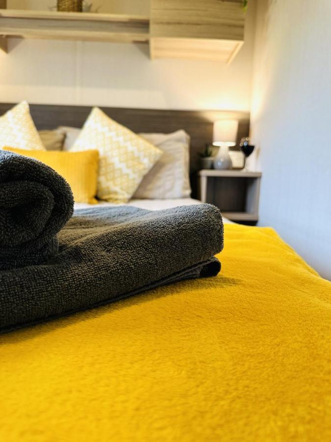 Adelfas Villa Scarborough Eksteriør billede