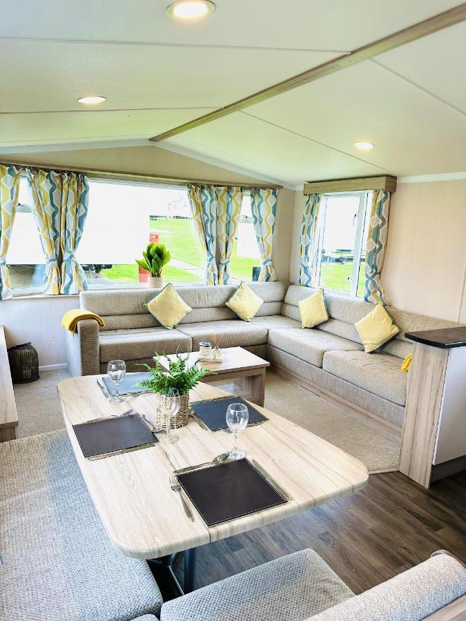 Adelfas Villa Scarborough Eksteriør billede